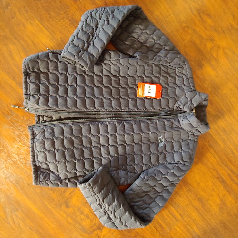 XL North Face thermoball eco soft jacket
